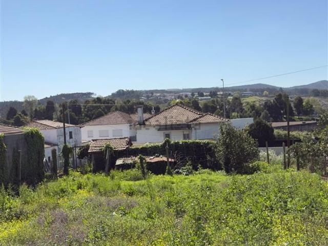 Terreno, Lousado