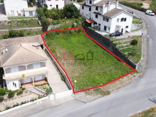 Terreno p/ construção ? Oliveira de Frades | 26083643258