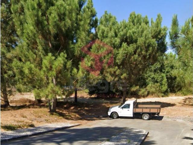Terreno p/ Prédio Sesimbra