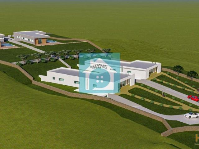 Terreno para 2 Moradias T3 com piscina vista Serra | 26063619731