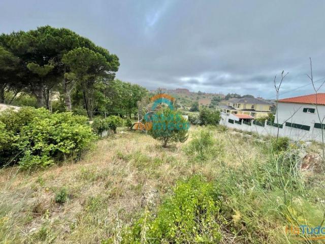 Terreno para condomínio com 4 moradias, jardim e piscina! | 26083587534