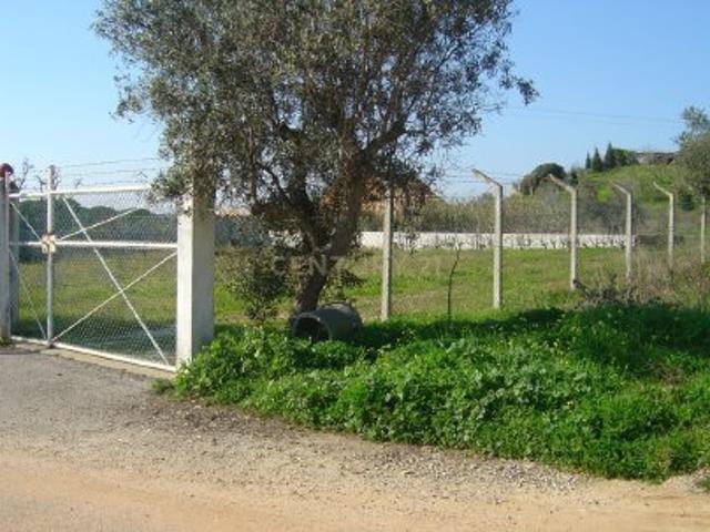 Terreno para Condomínio Fechado com Projeto de 6 Moradias Sado / Setúbal