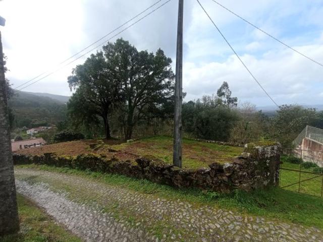 TERRENO PARA CONSTRUÇAO