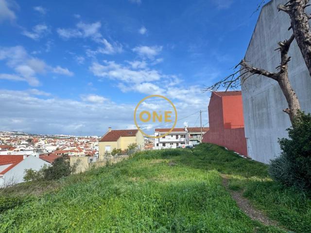 Terreno para construção na Amadora