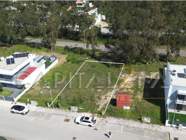 Terreno para construção na Lagoa de Albufeira