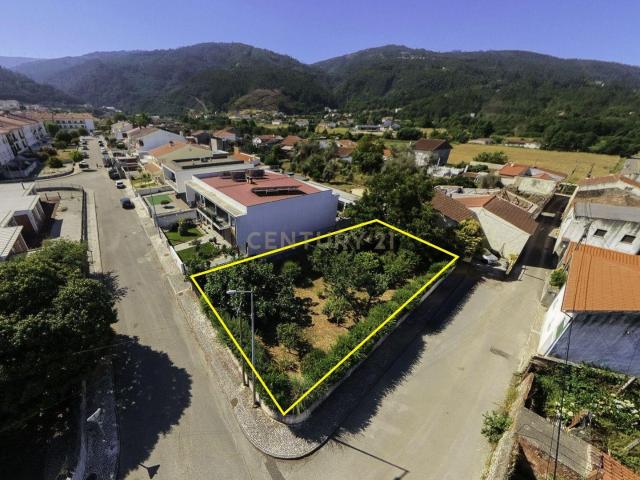 Terreno para Construção na Lousã – 400 m² com Acesso ao Metro | €57.500