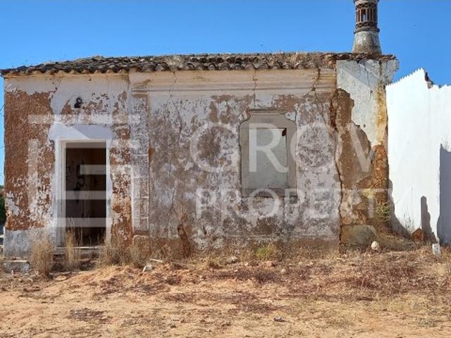 Terreno para construção na zona de Loulé