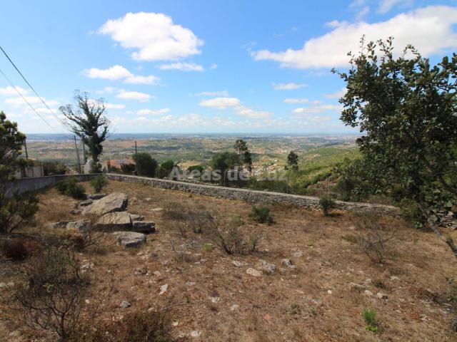 TERRENO para construção com 675 m2 TORRE, Batalha