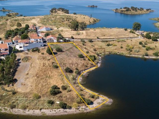 Terreno para Construção com Acesso Direto às Águas do Alqueva Aldeia da Estrela