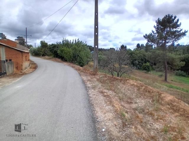 TERRENO PARA CONSTRUÇÃO DE MORADIA
