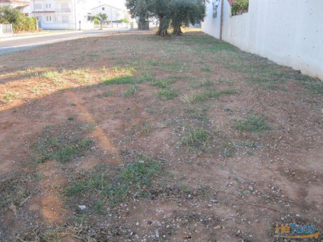 TERRENO PARA CONSTRUÇÃO DE MORADIA COM 2 PISOS. | 26080472176