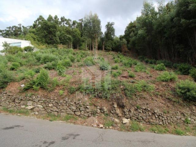 Terreno para Construção de Moradia Individual | Tenões Braga