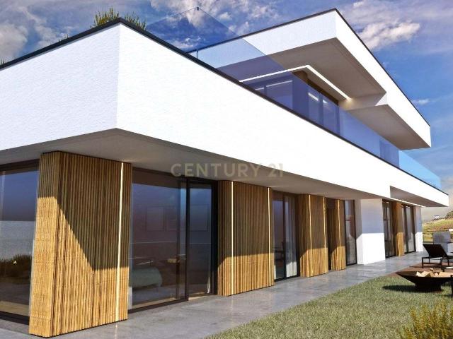 Terreno para Construção de Moradia Isolada 2240m2 FREIRIA TORRES VEDRAS