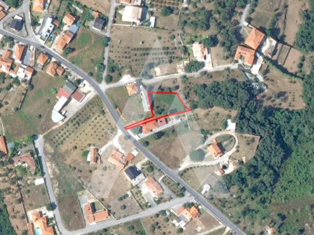 Terreno para construção de moradia no Arrabal