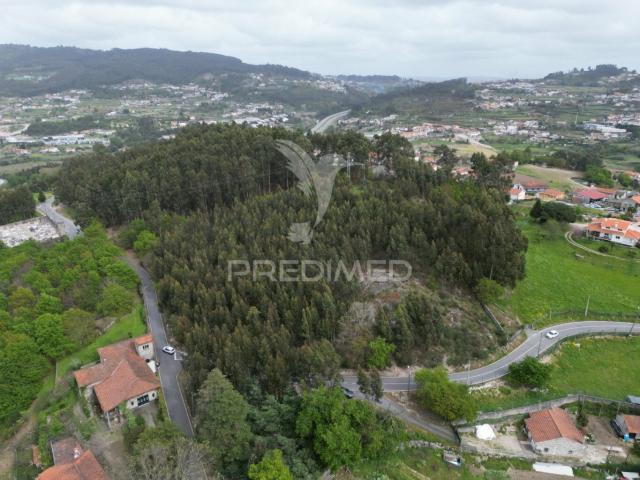 Terreno para construção de Moradias em Polvoreira Guimarães