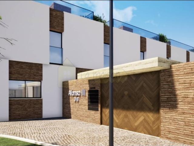 Terreno para construção de 10 moradias no centro com projeto aprovado Almancil