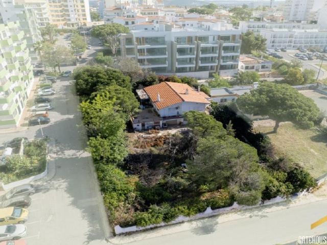 Terreno para construção de 46 apartamentos em Quarteira, Algarve Gatehouse internacional Algarve