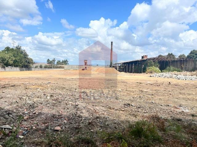Terreno para construção em altura, Vila de Prado