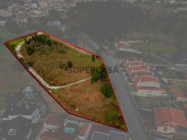 Terreno para Construção em Altura Fiães Centro