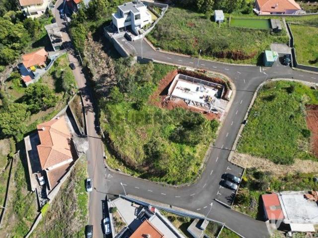 Terreno para construção em Caniço