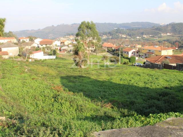 Terreno para Construção em Lustosa