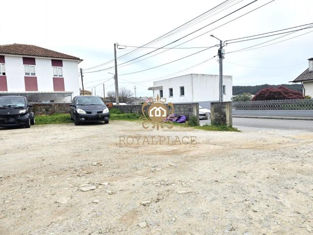 Terreno para construção em Lourosa