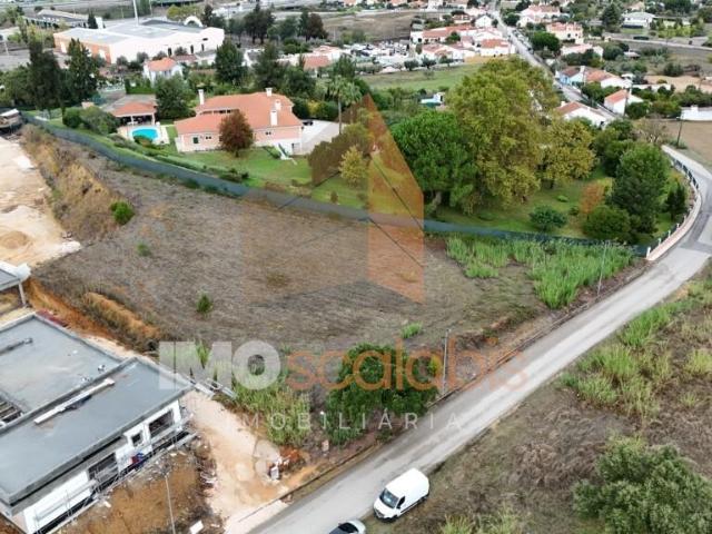 Terreno para Construção em Santarém — Oportunidade Única!