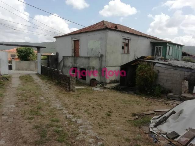 Terreno para construção ideal para Condomínio fechado e Armazéns