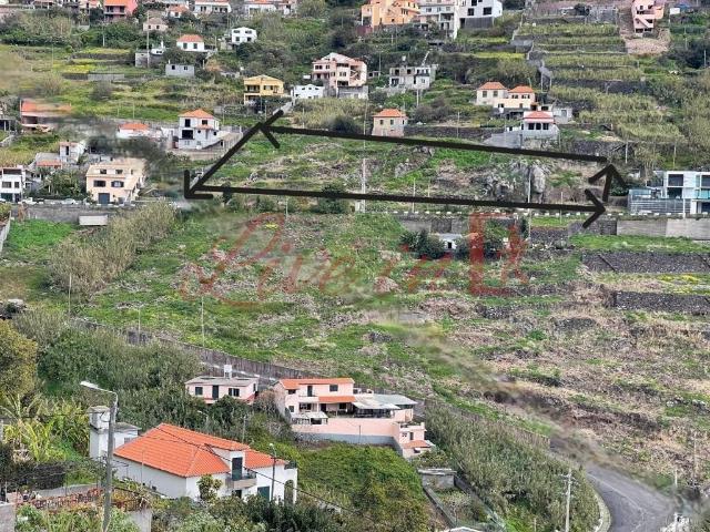 TERRENO PARA CONSTRUÇÃO