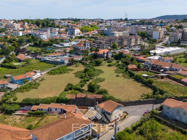 Terreno para construção 8.044m² Arrifana Santa Maria da Feira