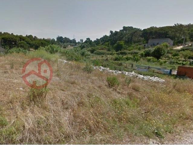 Terreno para construo de moradia