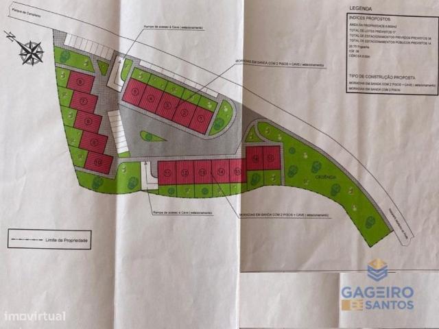 Terreno para construo perto da praia, em So Martinho do Porto
