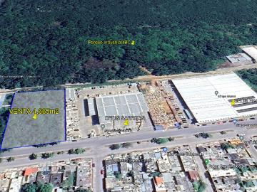 Terreno para CEDIS 4,665 m2 sobre Av 4 de Marzo