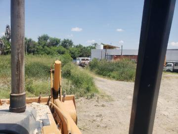 Terreno para almacenamiento abierto o resguardo vehiculos NL de 8,000 m?