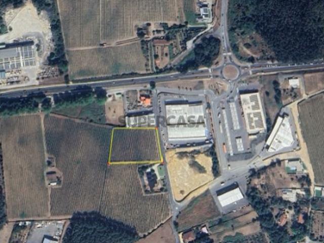 TERRENO PARA INDUSTRIA E SERVIÇOS