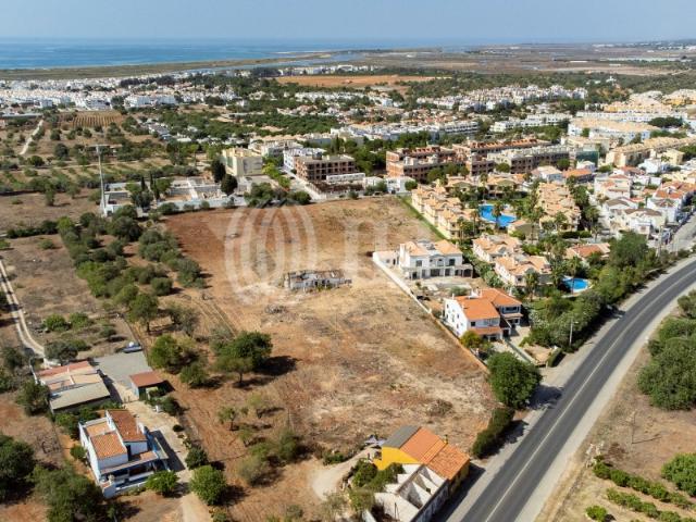 Terreno para loteamento, em Tavira, Algarve