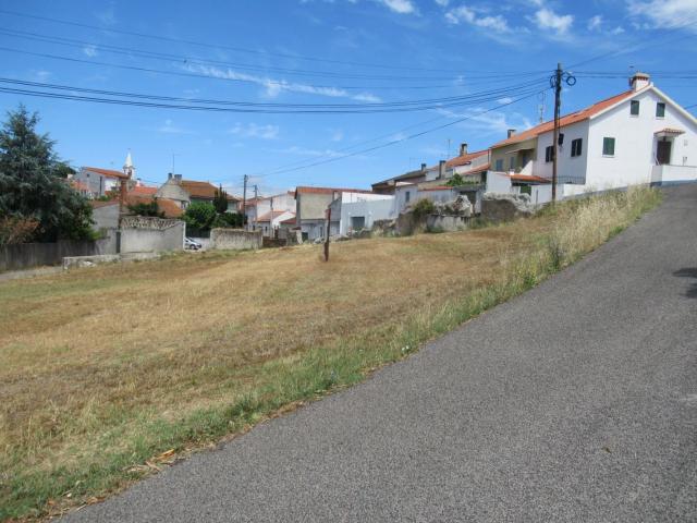 TERRENO PARA MORADIA