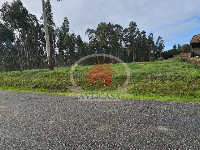 TERRENO PARA MORADIA ISOLADA