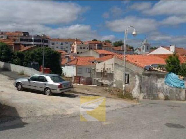 Terreno para venda em concelho de Torres Novas, Santarém, Portugal