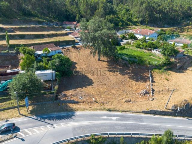 Terreno, Paredes