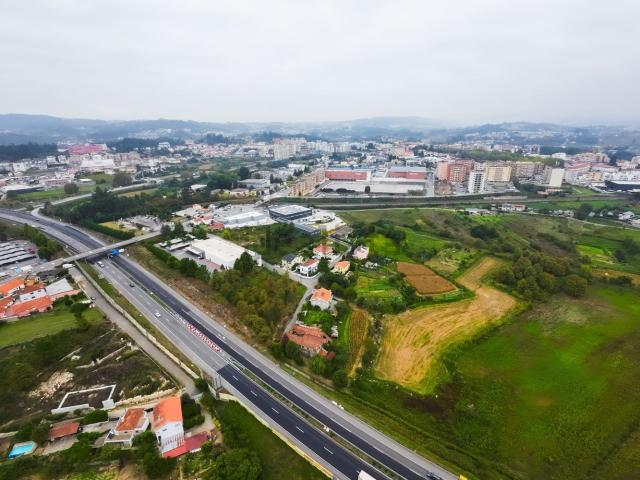 Terreno, Paredes