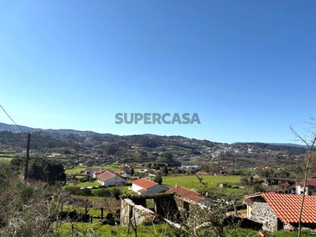 Terreno em Paredes de Coura
