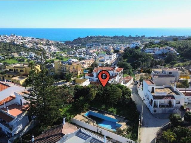 Terreno, Páteo, Albufeira e Olhos de Água