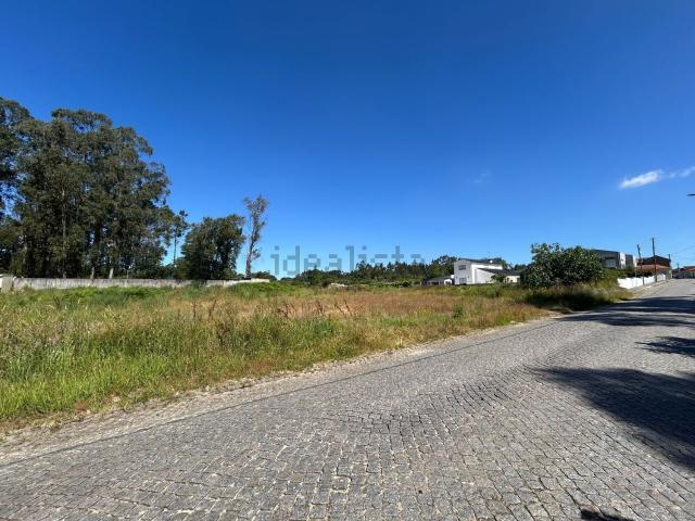 Terreno, Pedroso