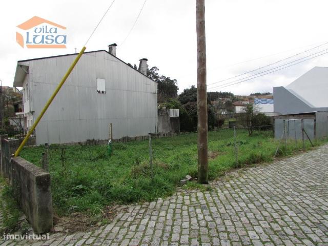 Terreno Pedroso para a construo de Moradia c/ projeto aprovado Ne.