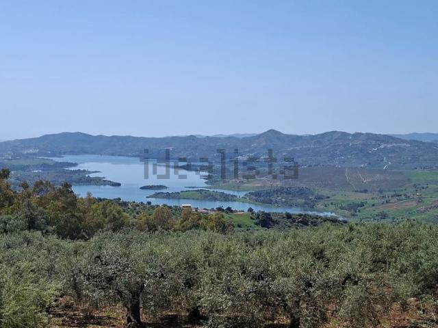 Terreno, Periana