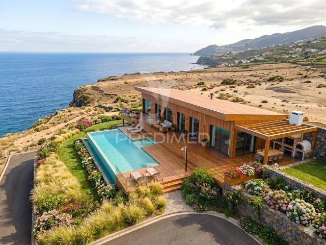 TERRENO PLANO NA SANTA DO PORTO MONIZ VISTA MAR 700M2
