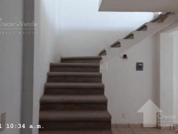 Terreno plano bardeado y con Bodega Industrial Puente de Ixtla Morelos Cesión de derechos