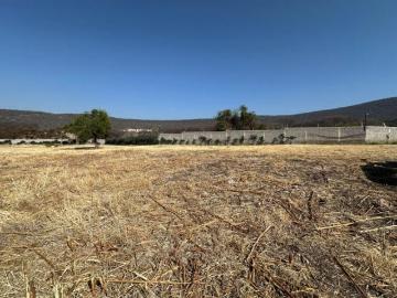 Terreno plano de 525 m2 en Río, Altozano