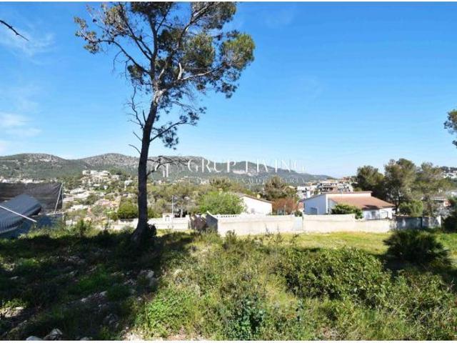 TERRENO PLANO EN LES PALMERES, CANYELLES